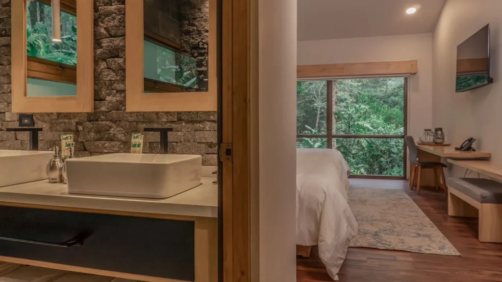 El Silencio Lodge & Spa