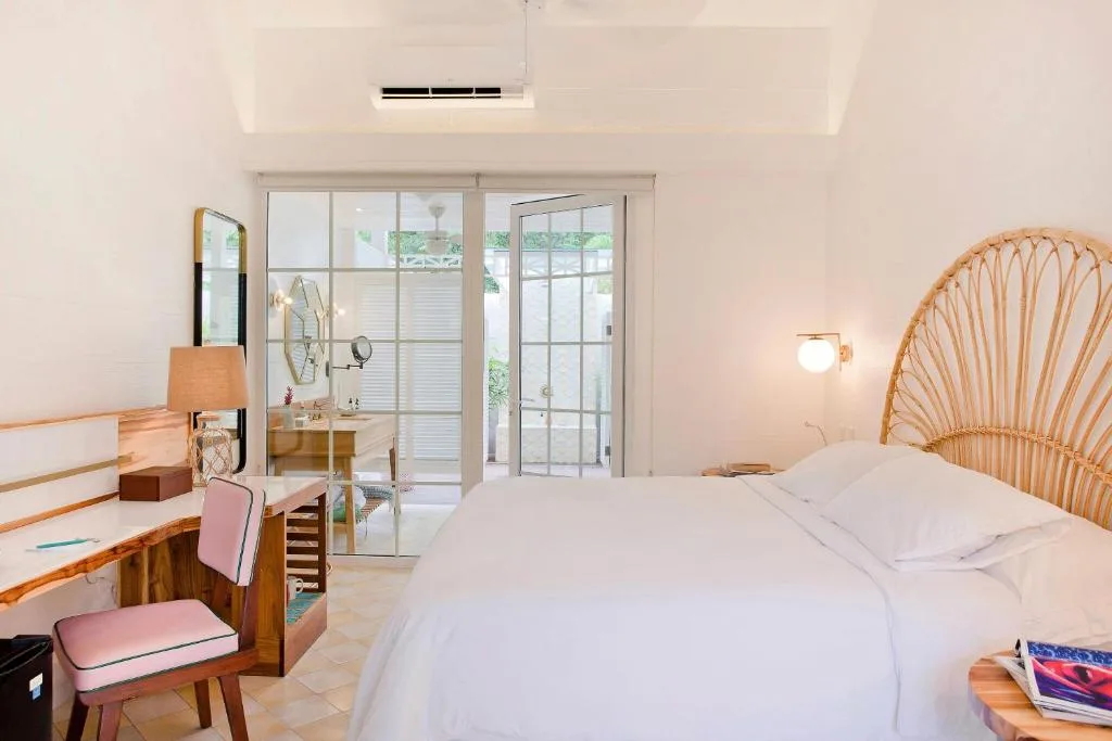 Hotel Aguas Claras