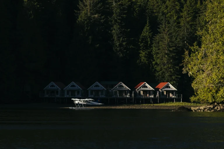 Nimmo Bay Resort