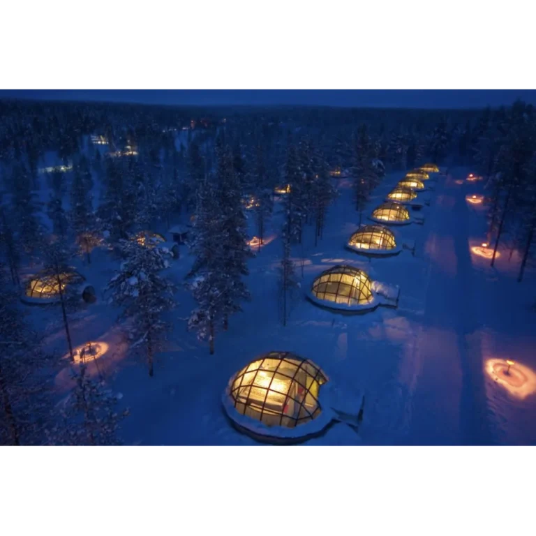 Kakslauttanen Arctic Resort