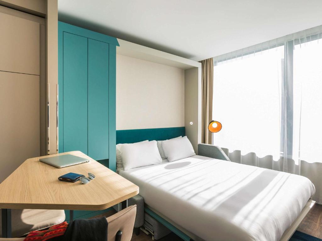 adagio stratford