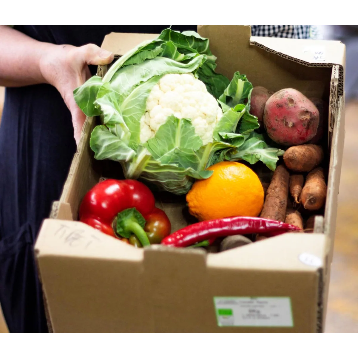 Delilama organic veg box