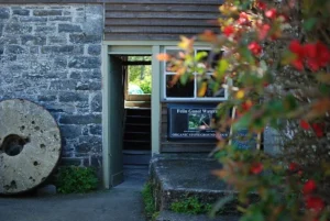 Felin Ganol Watermill Organic Stoneground Wholemeal & Sifted Flours (water-milled)