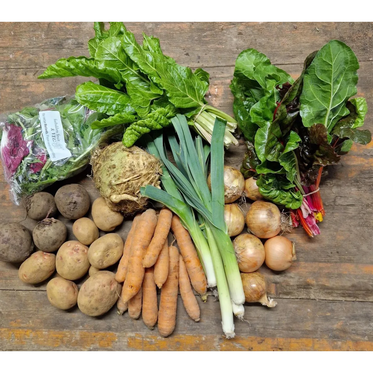Forbidden Fruit and Veg organic veg box