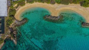 Two Foot Bay
