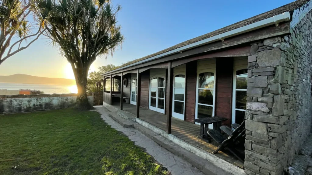 Atlantic Bay Rest rooms