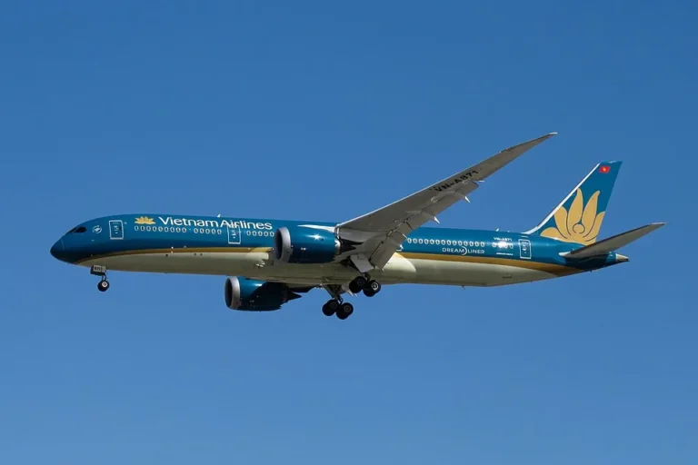 Vietnam Airlines
