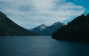 Captivating view of mountains and lake in San Carlos de Bariloche, Argentina.